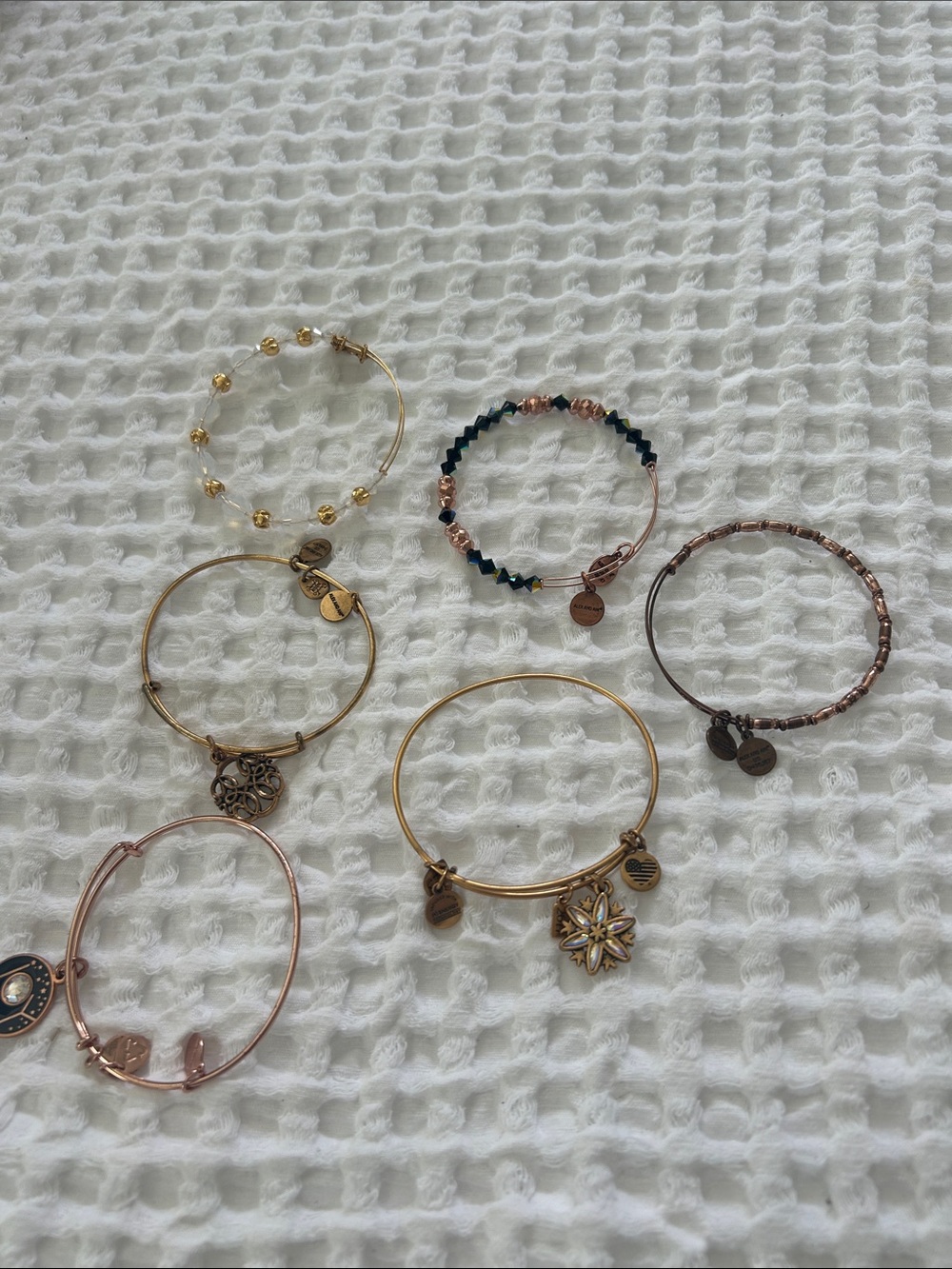 ➰ ALEX AND ANI BRACELETS BUNDLE OF 6 BARELY WORN OR NEW ➰